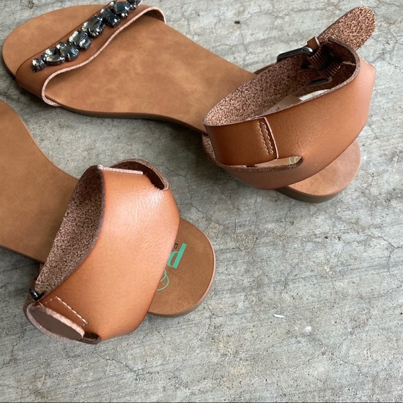 Plume by FarylRobin | Brown Jeweled Sandals 10 - Picture 3 of 6